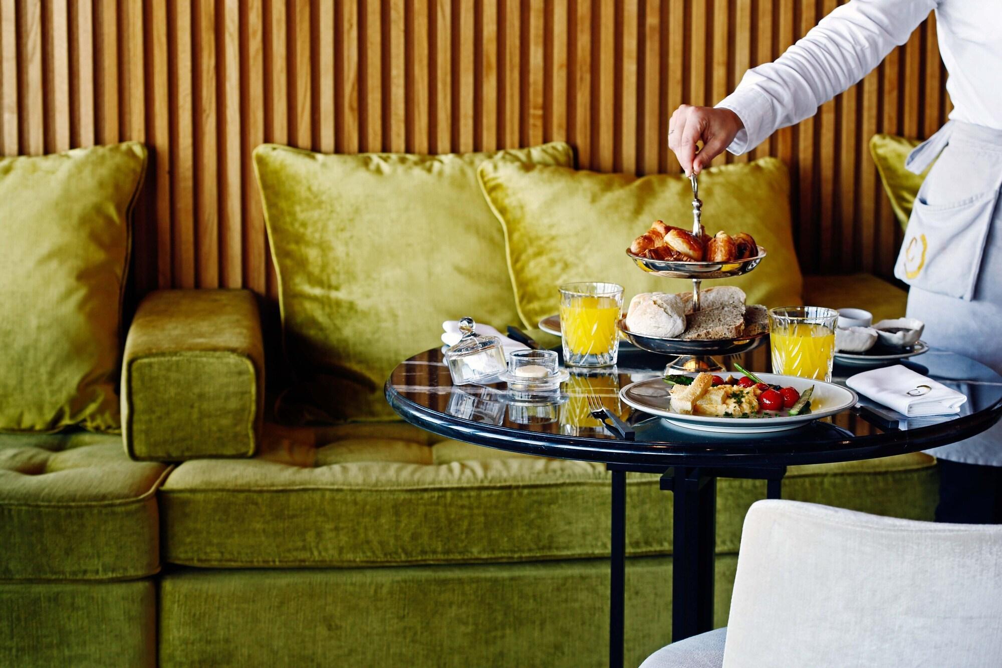 Memmo Principe Real, A Member Of Design Hotels Lisbon Exterior photo