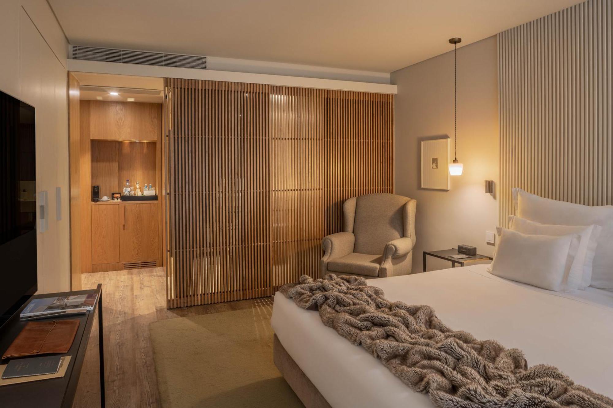 Memmo Principe Real, A Member Of Design Hotels Lisbon Exterior photo